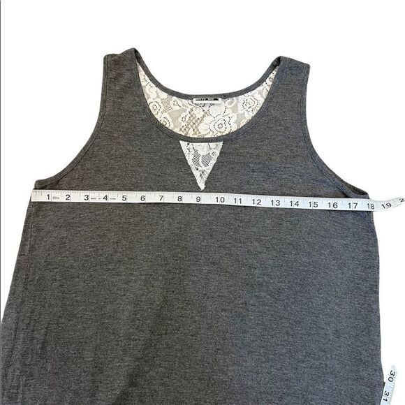 NOISY MAY Grey Cream Lace Top Open Back Sleeveless Wide Strap Lightweight Tank M - Picture 5 of 10
